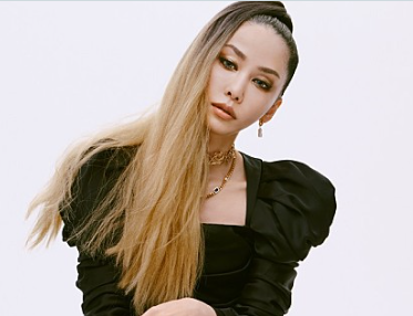 中島美嘉 顔が変 顔が怖い 原因はアイメイク すっぴん画像がカワイイ Trendist トレンディスト