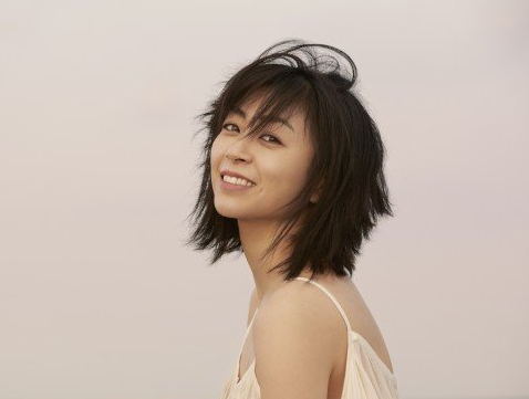 宇多田ヒカル 22現在の住まいはどこ 日本に帰国しない理由は３つ Trendist トレンディスト